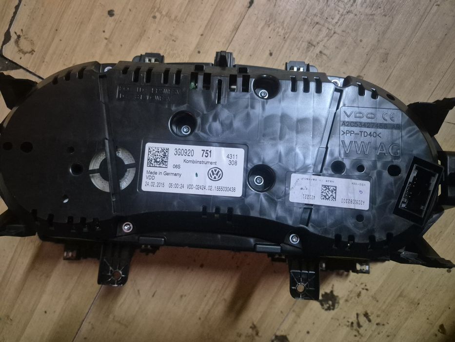 Ceasuri bord passat b8 color maxidot 3go 920 751