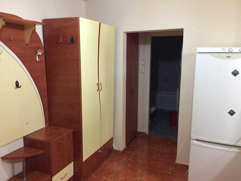 Apartament 2 camere de inchiriat str Soarelui/Tineretului