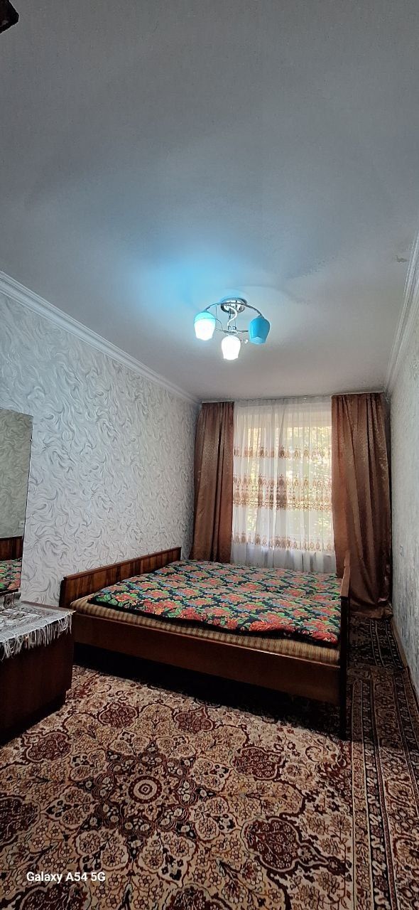 Продам 2-4-4:22квартал учтепа. 2*6 бал