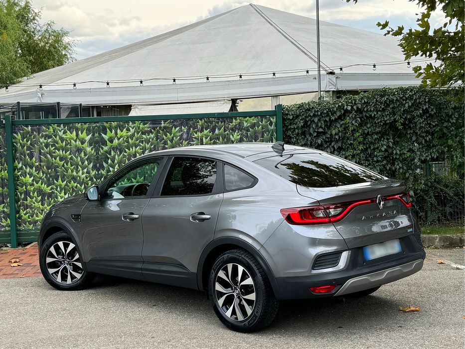 Renault Arkana 1.6 E-Tech-Hybrid-Recent Adusa