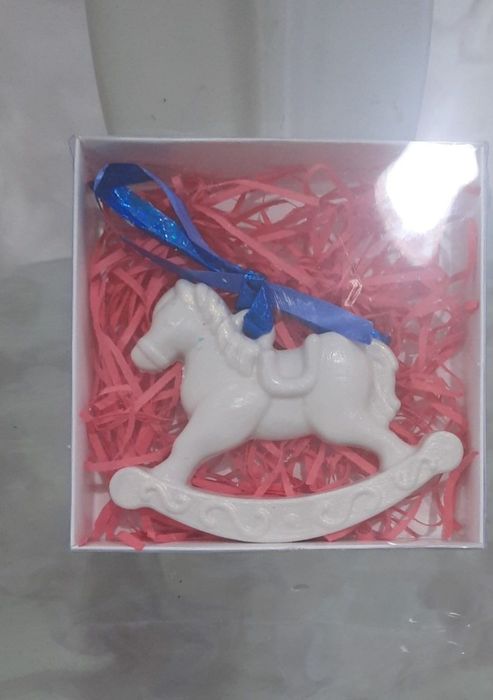 Лошадки качалки из гипса