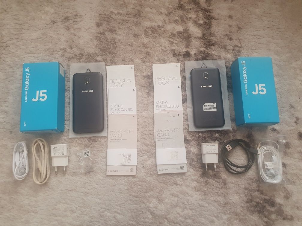 Телефон Samsung J5