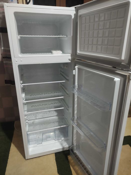 Xolodelnik Sotiladi HO'LATI yaxshi