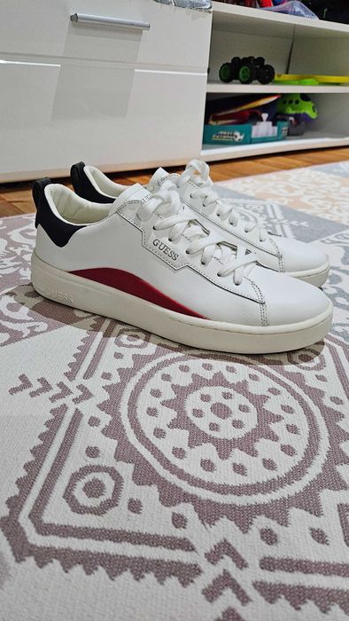 Кецове GUESS 42 рр.