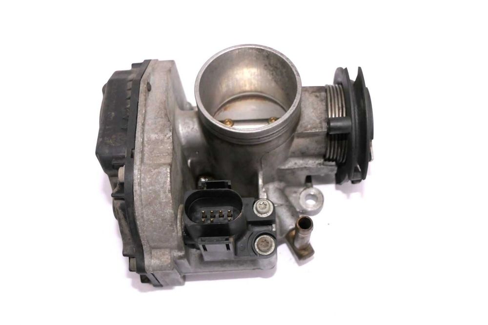 Clapeta accelerație VW Golf Bora Seat Skoda ALL AEE AHW AKQ 030133064F