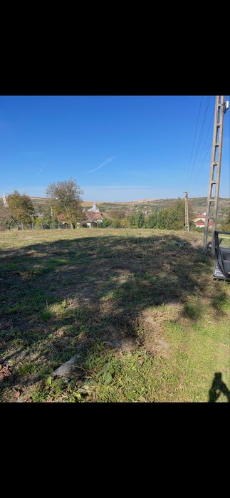 Vand teren intravilan in comuna Calarasi