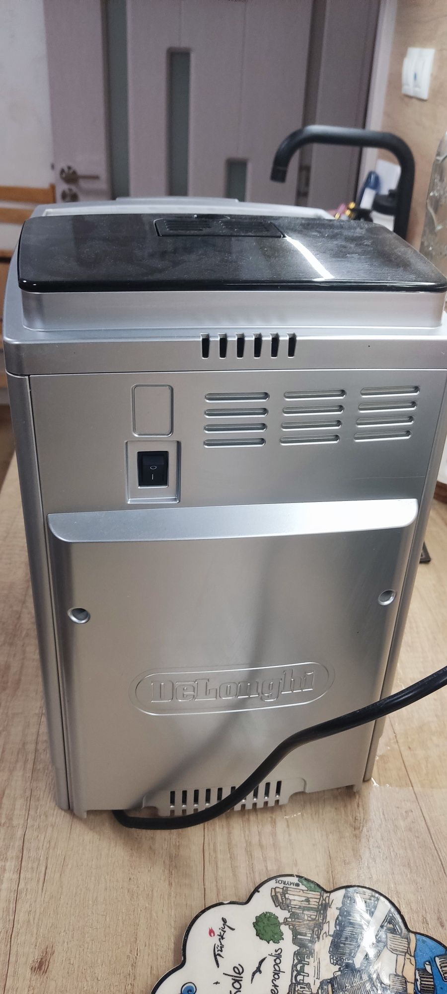 Кафе автомат Delonghi