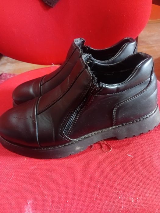 Зимний мужской обувь новый утеплён мехом.раз 42.