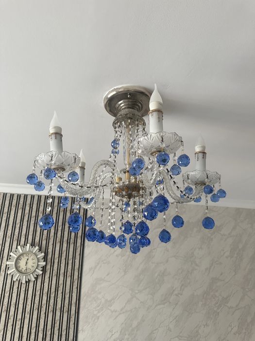 Люстра в гостиную.