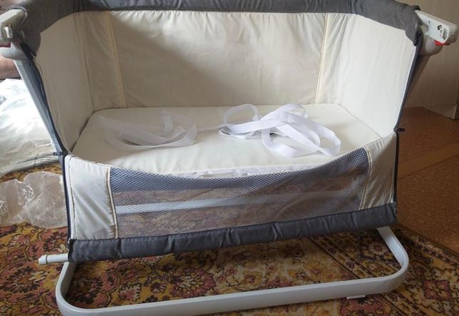 Детская кровать новая использовалась один раз ,перевозная