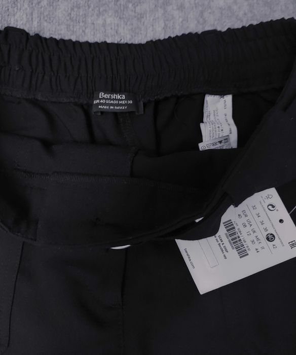 Нов черен панталон „Bershka“, размер 40, Дънки
