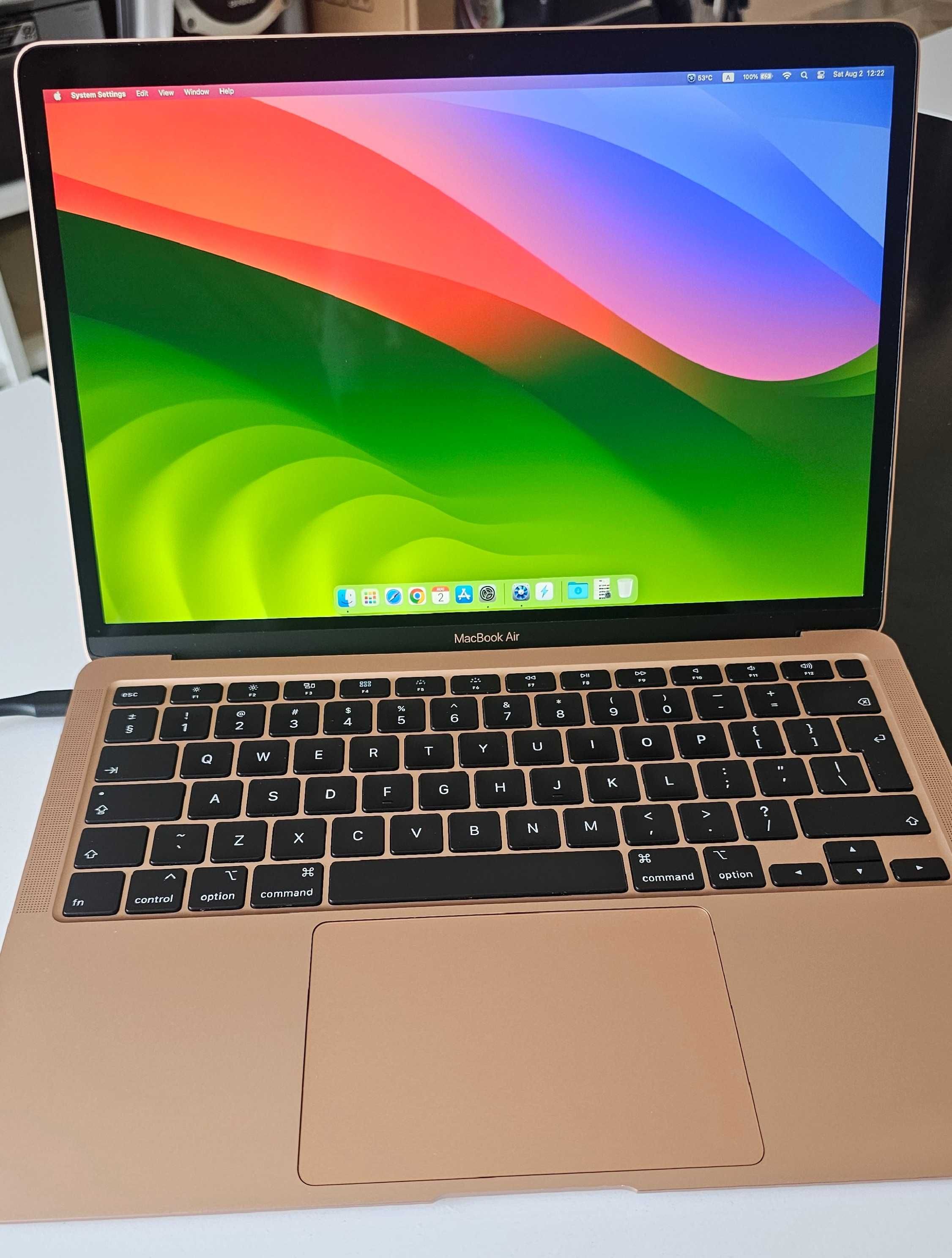 Продавам Apple MacBook Air A2179 (2020) Rose Gold