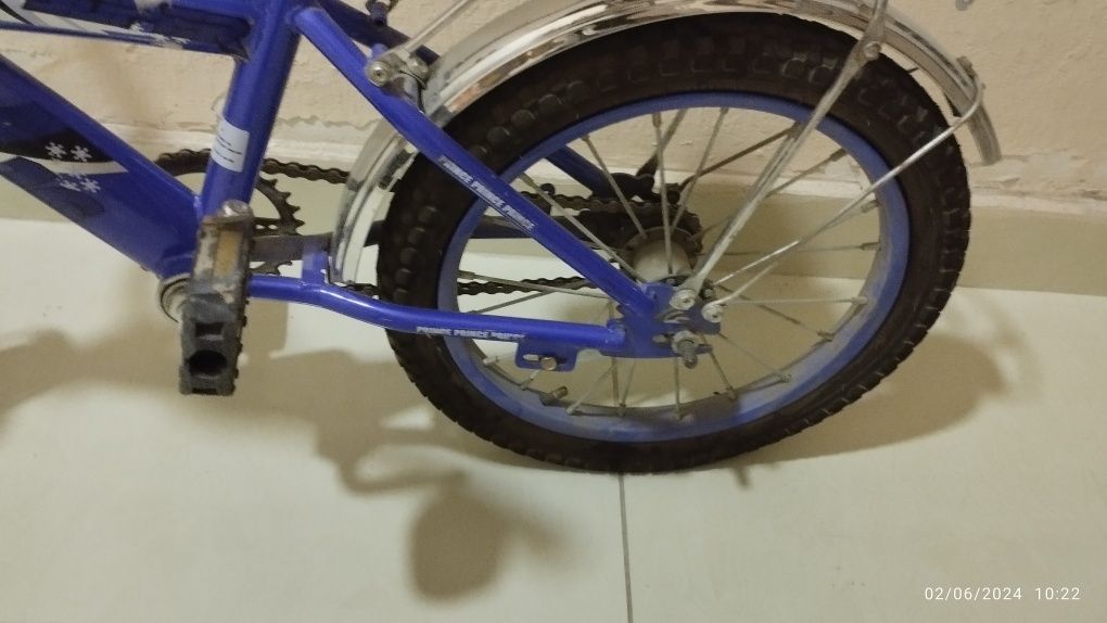 Velosiped sotiladi detskiy