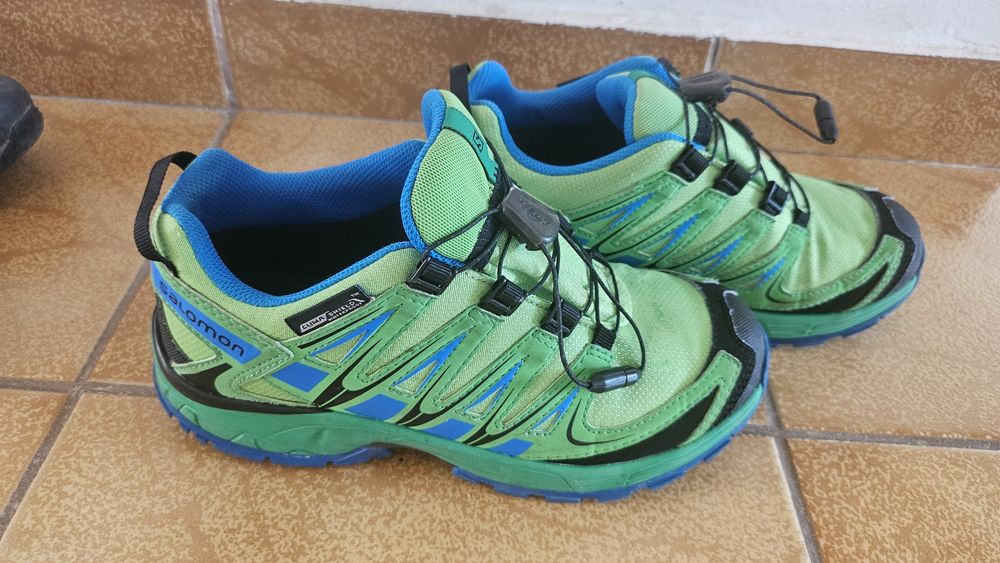 Vand ghete salomon copii marimea 36