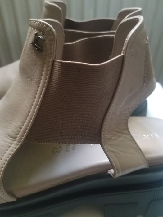 Sandale piele naturala mărimea 40