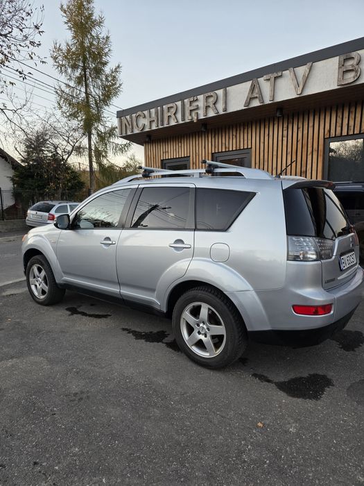 Vand/schimb Mitsubishi Outlander