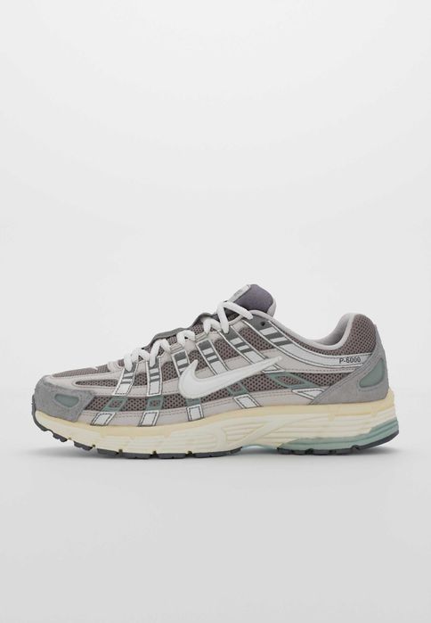 Adidasi Nike Sportswear P-6000
