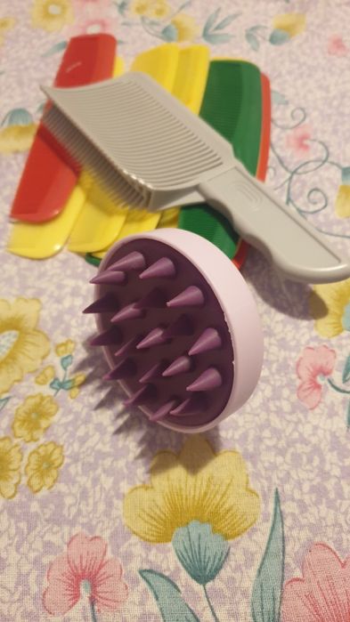 Perie masaj capilar-piepteni (14 buc)