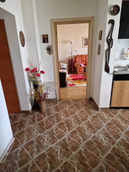 Proprietar, inchiriez apartament cu 3 camere pe bdul Mihail Sebastian