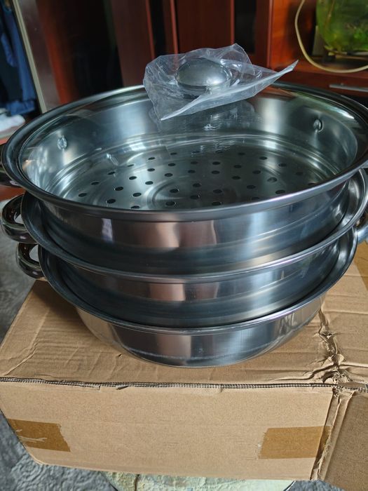 Продам новую мантницу-пароварку на 3 уровня