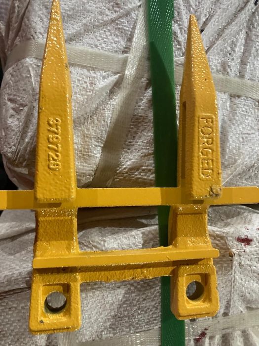 Продам сельхоз запчасти