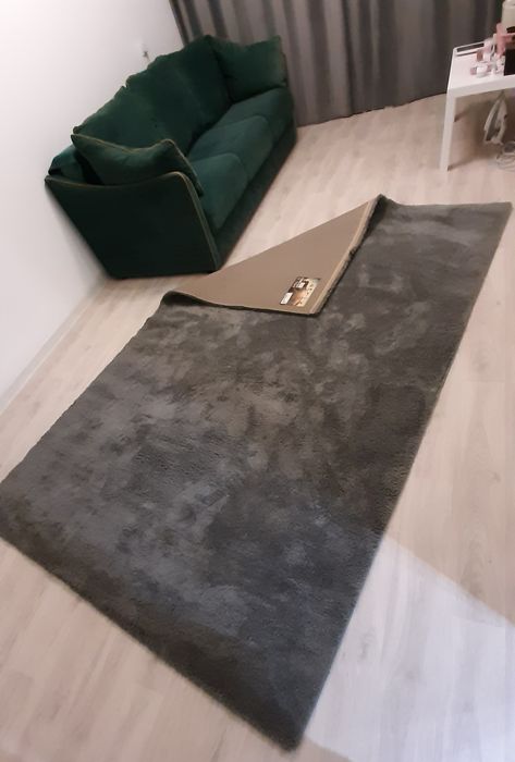 Срочно продаю ковёр травку