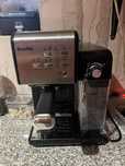 vand aparat de cafea utilizat maxim 2 luni de zile