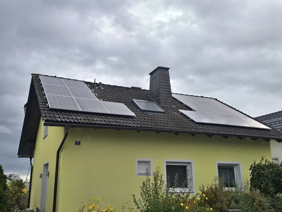 Montam si vindem panouri fotovoltaice