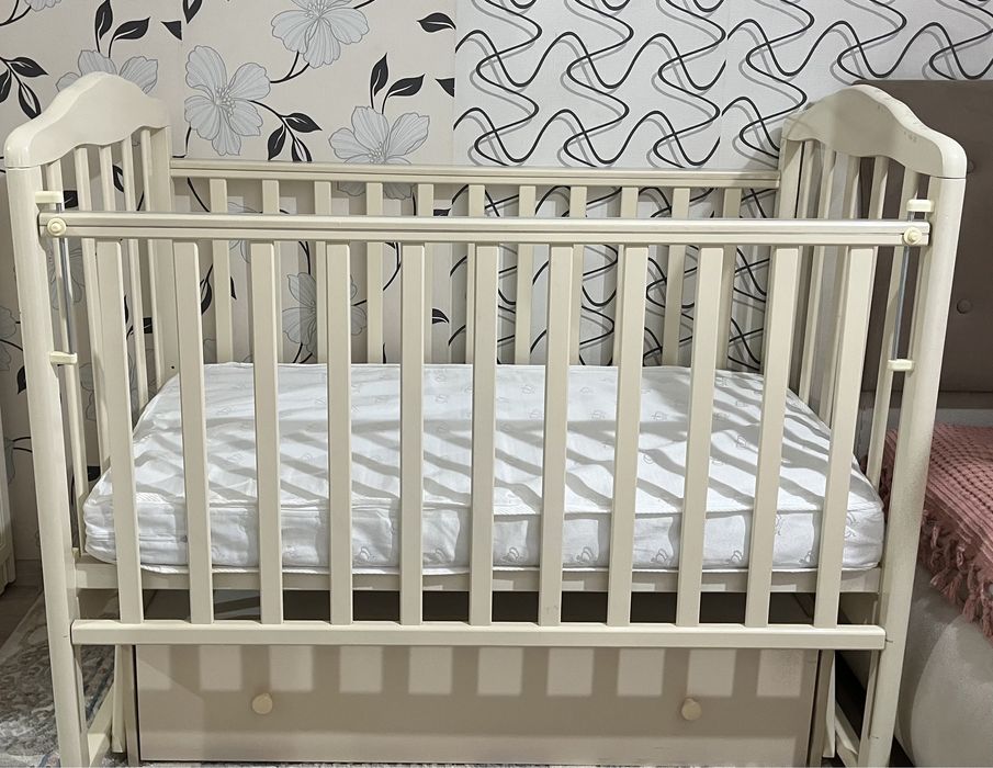 Детская кровать(колыбель)