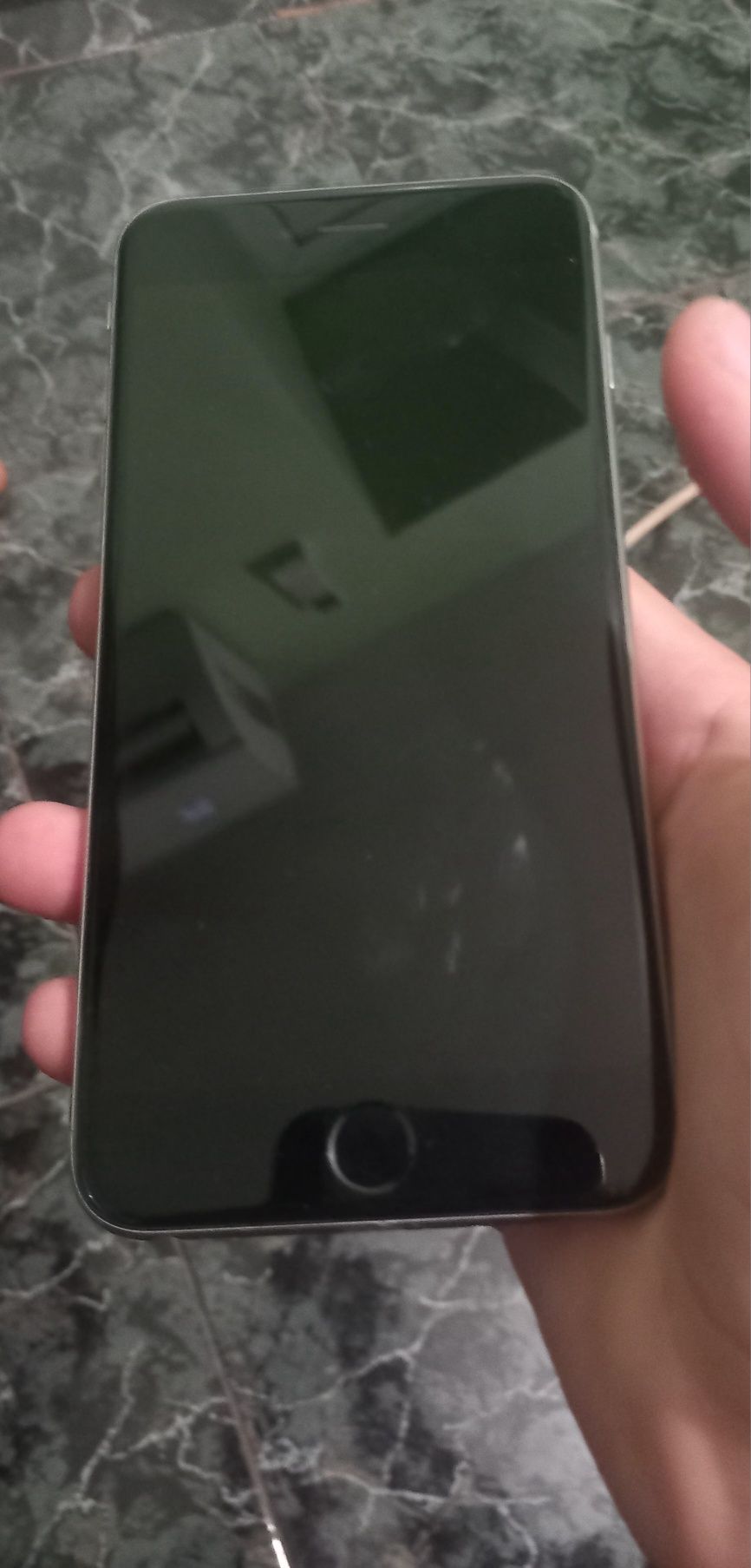 Iphone 6 plus в добро състояние