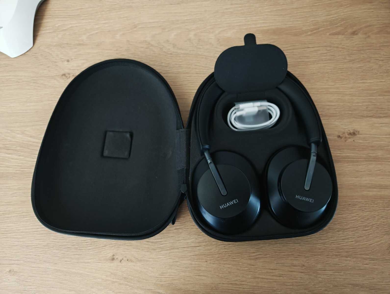 Продавам Слушалки Huawei FreeBuds Studio, Black