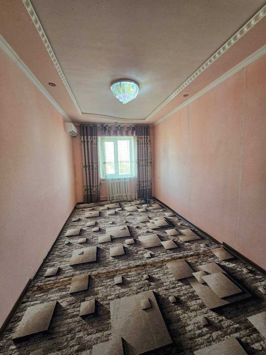 Beruniy hududida kvartira zudlik bilan sotiladi!