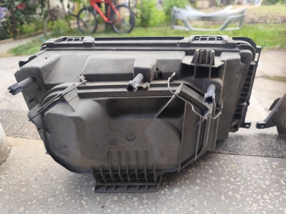 Комплект фарове с мигачи Мерцедес 124