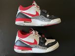 Маратонки Nike Air Jordan Legacy 312