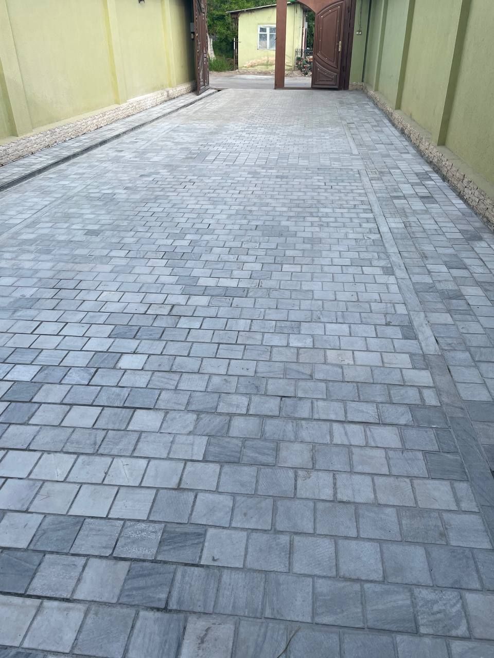 Брусчатка мрамор