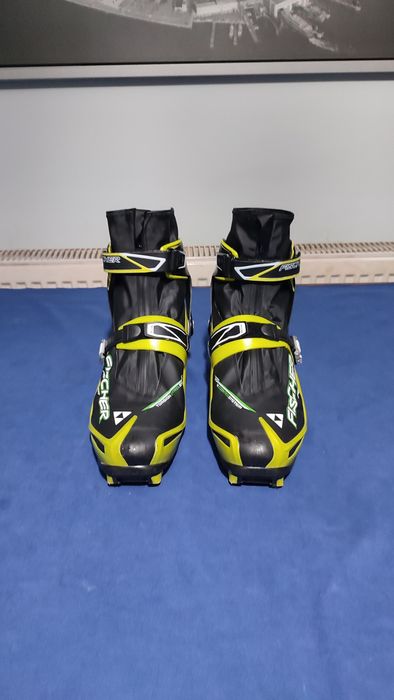 FISHER clăpari ski fond , mărimea 46, interior 30 cm.