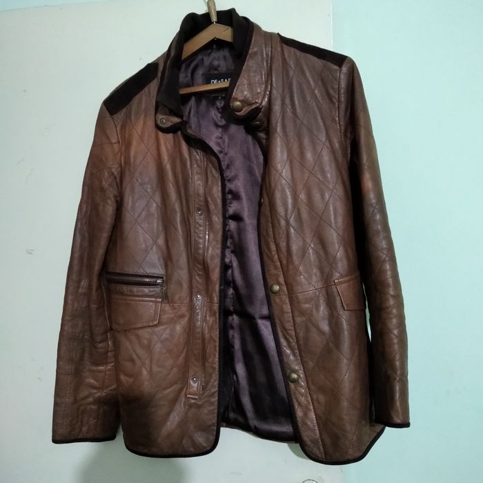 Продам из натуральной кожи.