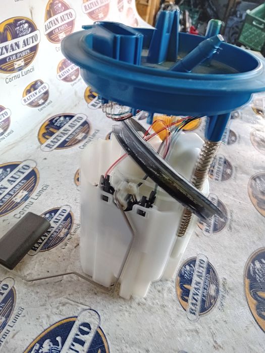 pompa rezervor benzina  volkswagen golf 7 1.4 benzina 2012