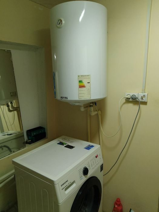 Ariston,eshik,unitaz,vanna hammasi yengi ishlatilmagan