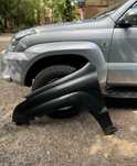 Крыло переднее Toyota land cruiser Prado 120 gx470