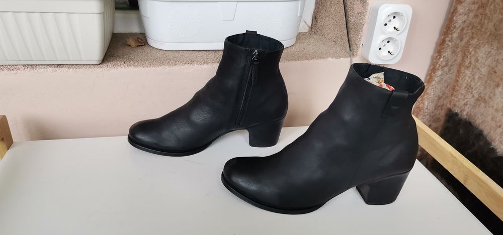 Елегантни обувки Ecco 40 н.
