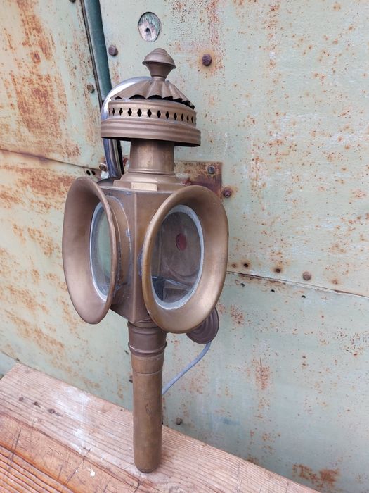 Felinar pt trasură sau caleașcă