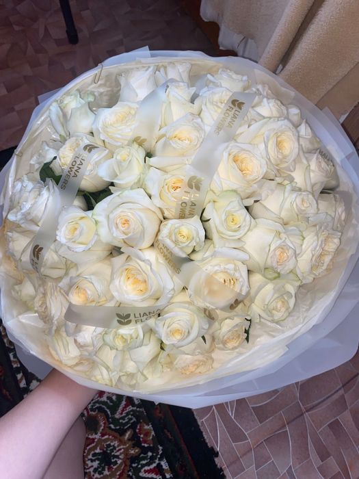 51роза для любимой девушке