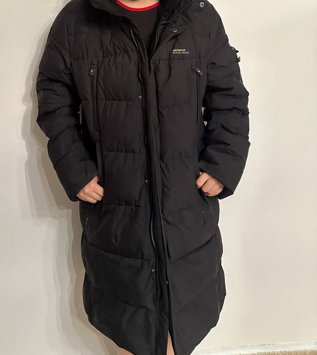 Пуховик мужской ..