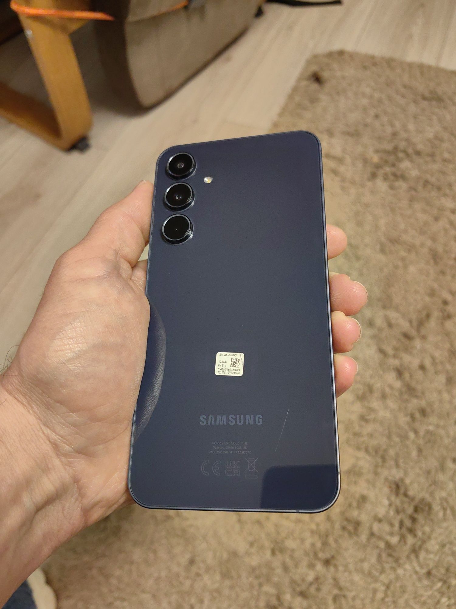 Vând telefon Samsung a55