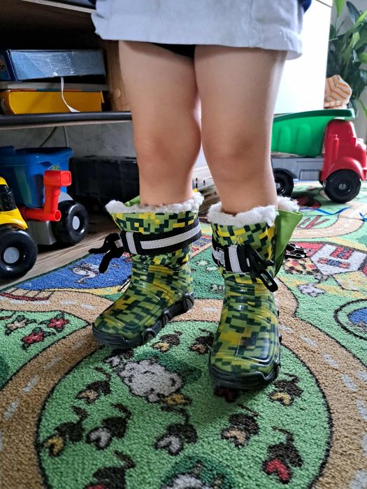 Детски боти/апрески 22 номер подарък пантофка чорап