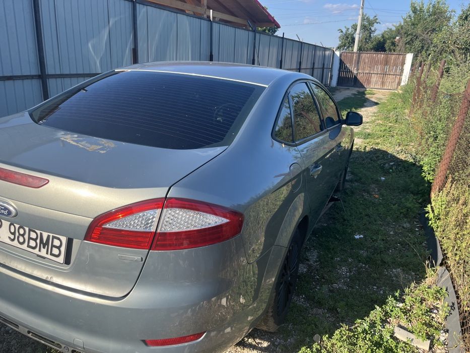 Vând Ford Mondeo MK4 2008 2.0 diesel 140 de cai
