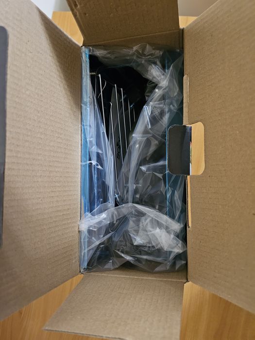 Чисто нов, неотварян парти грил (скара за сандвичи)