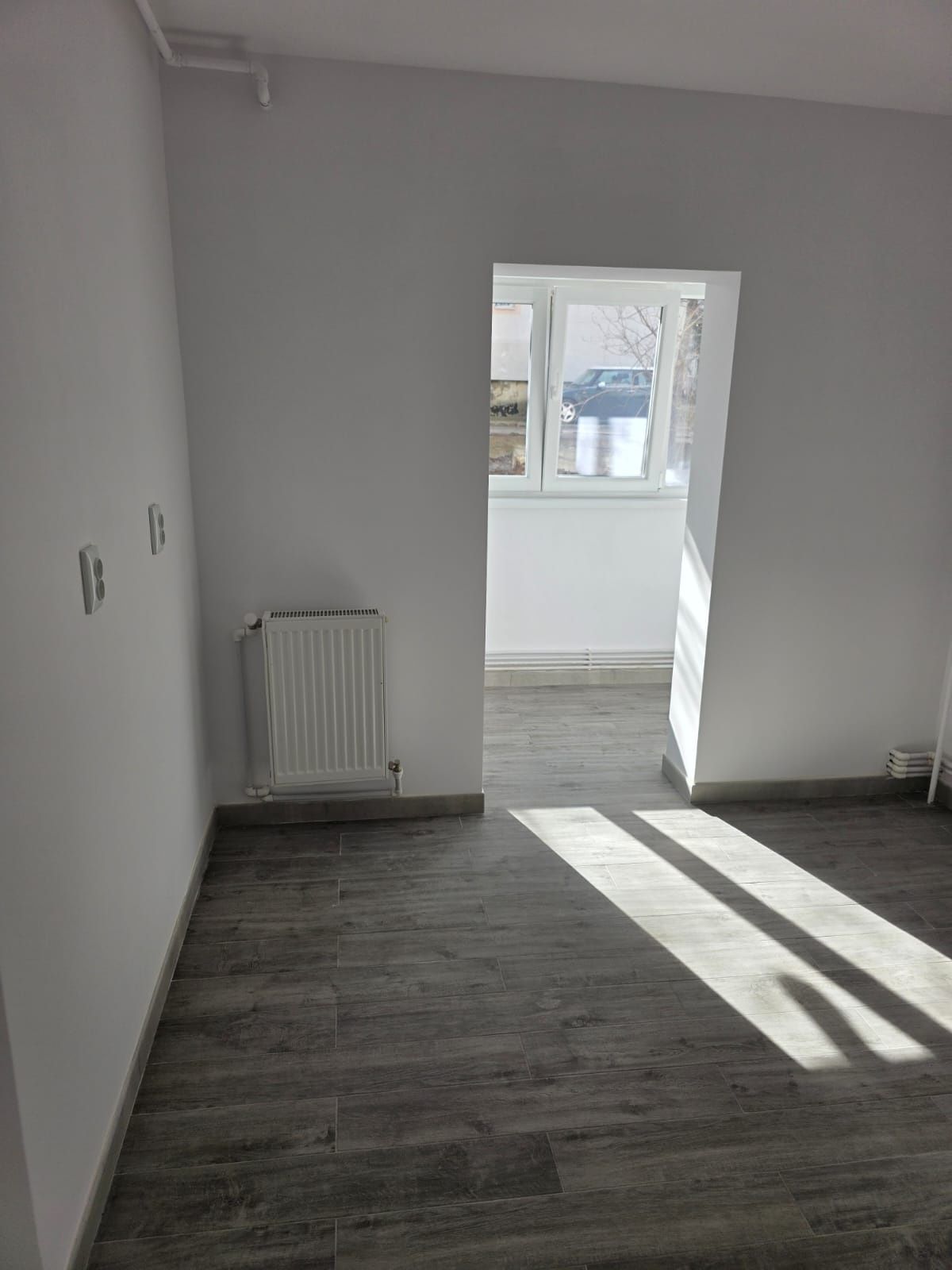 Apartament 2 camere,decomandat,complet renovat,centrala proprie