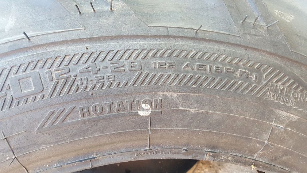 12.4-28 anvelope tractor DT 445 fiat universal 8PR 14 PLY cauciucuri